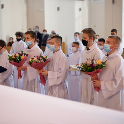 NIK_0049